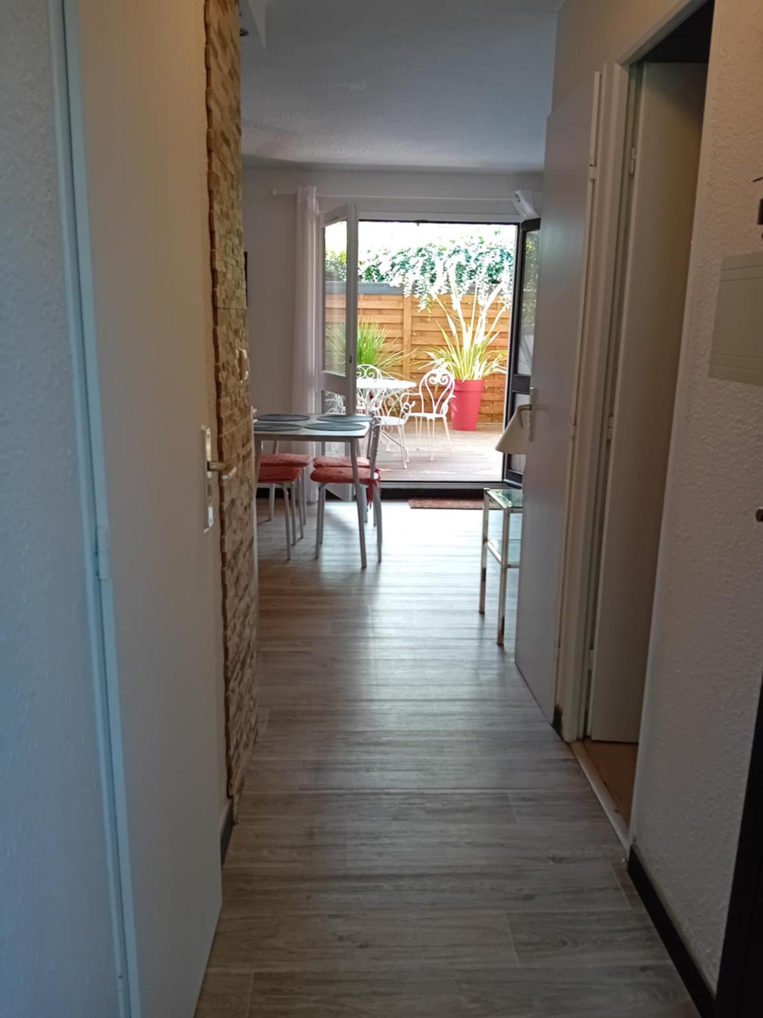Cabourg Agreable T2 Residence Calme - Terrasse 20M2 - Animaux Bienvenus Esterno foto